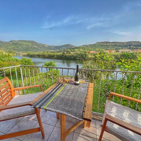 Temo River House Romantic Balcony And Peaceful Retreat In The Heart Of Bosa Exterior foto