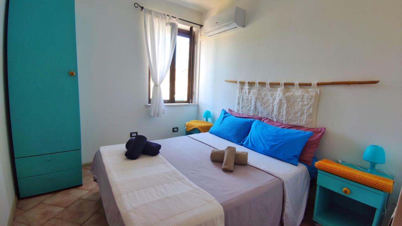 Temo River House Romantic Balcony And Peaceful Retreat In The Heart Of Bosa Exterior foto