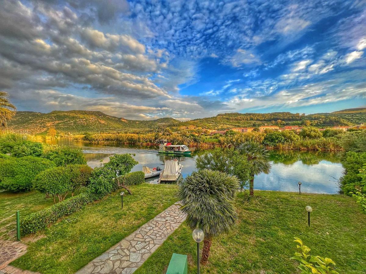 Temo River House Romantic Balcony And Peaceful Retreat In The Heart Of Bosa Exterior foto