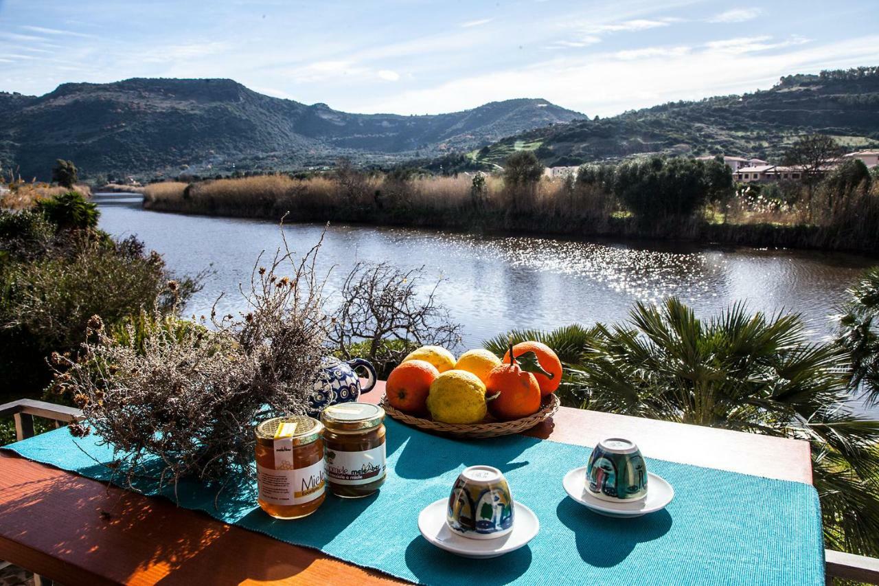 Temo River House Romantic Balcony And Peaceful Retreat In The Heart Of Bosa Exterior foto