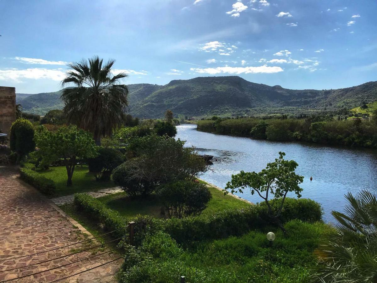 Temo River House Romantic Balcony And Peaceful Retreat In The Heart Of Bosa Exterior foto